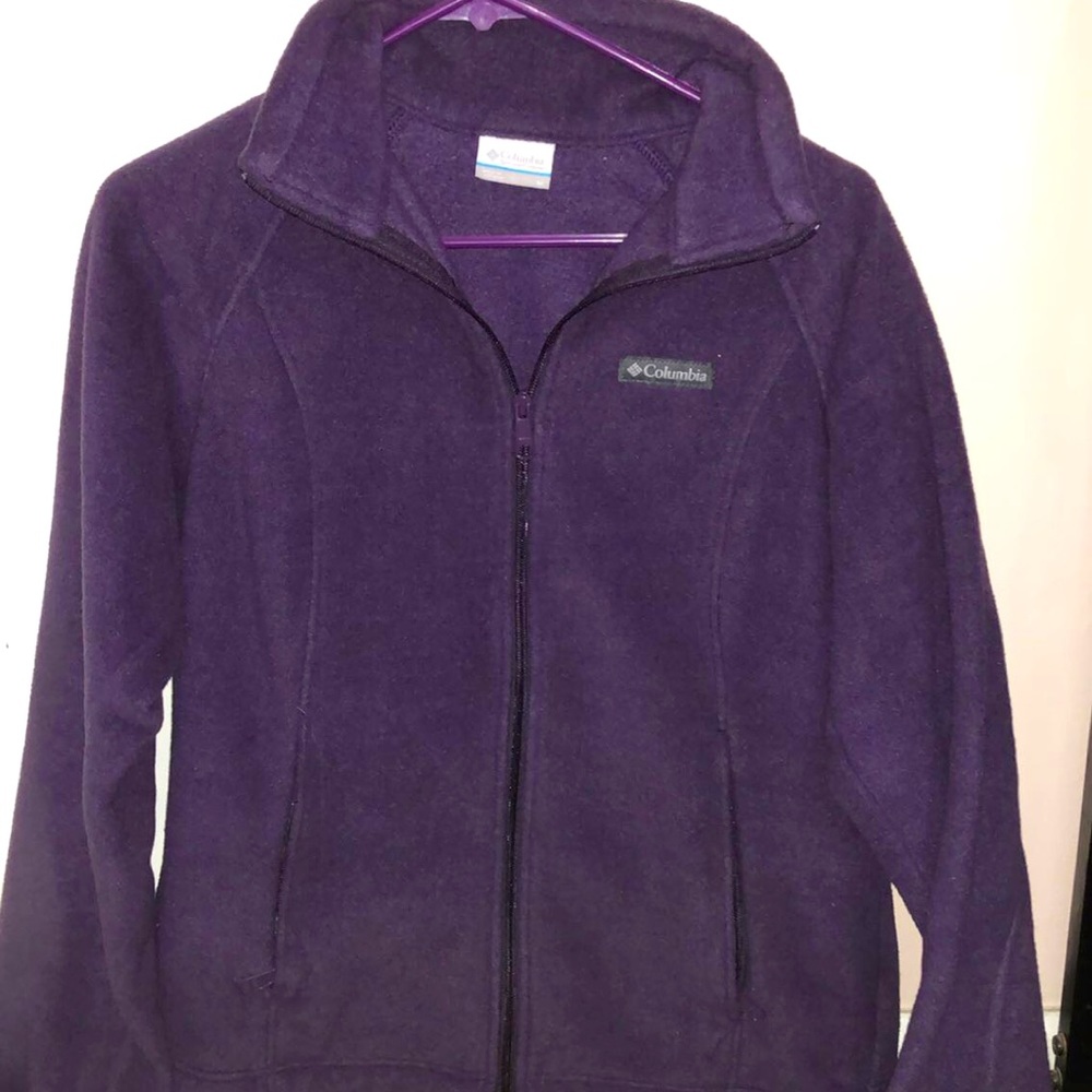 Medium sized purple fleece Columbia jacket.